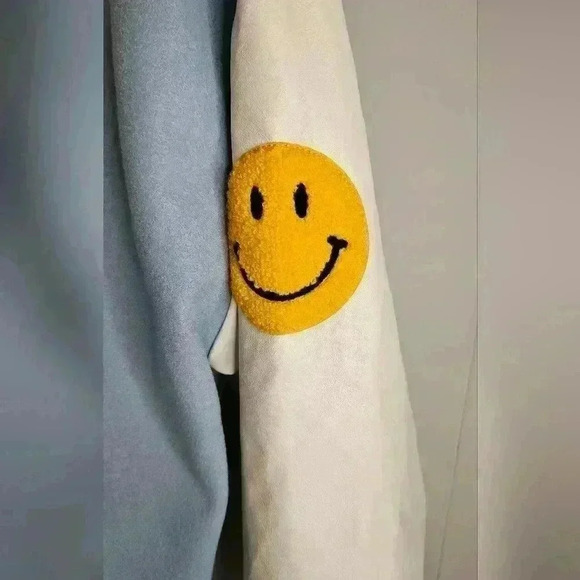 BaeVely Girls Club Good Vibes Bomber Jacket Blue White Juniors Large - Picture 7 of 11